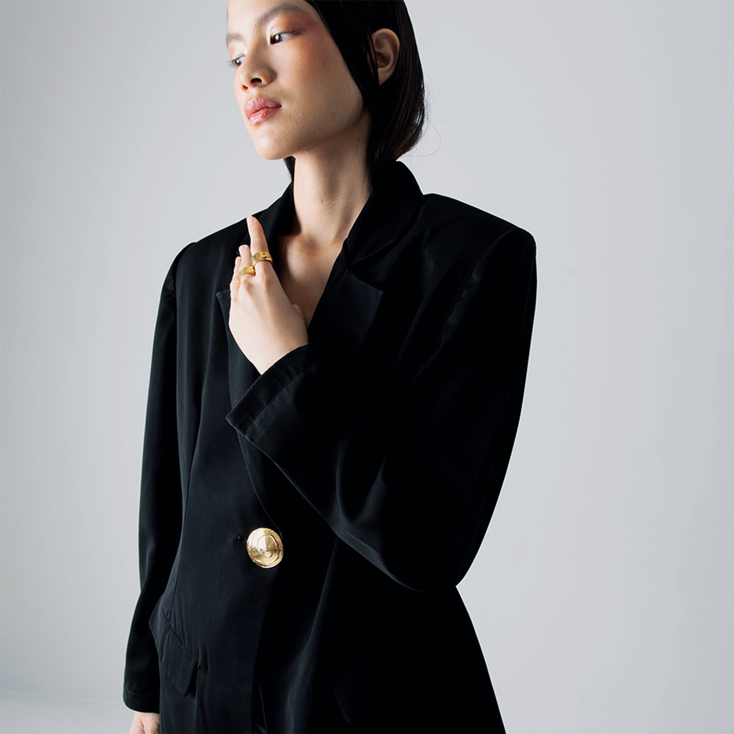 LEONIE STANDARD LENGTH BLAZER – ATS THE LABEL